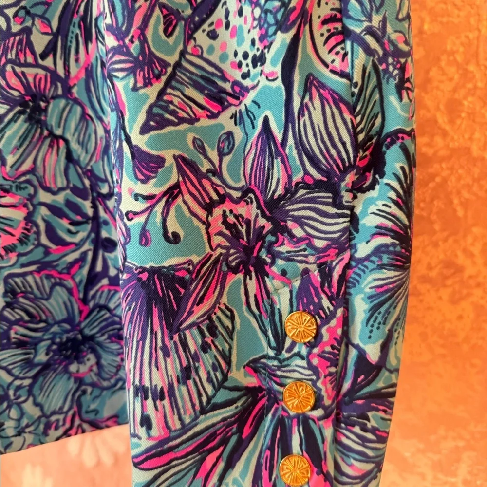 Lilly Pulitzer Luxletic Skort in Blue and Pink - Picture 4 of 10